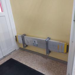 Пандус-книжка телескопический для инвалидной коляски